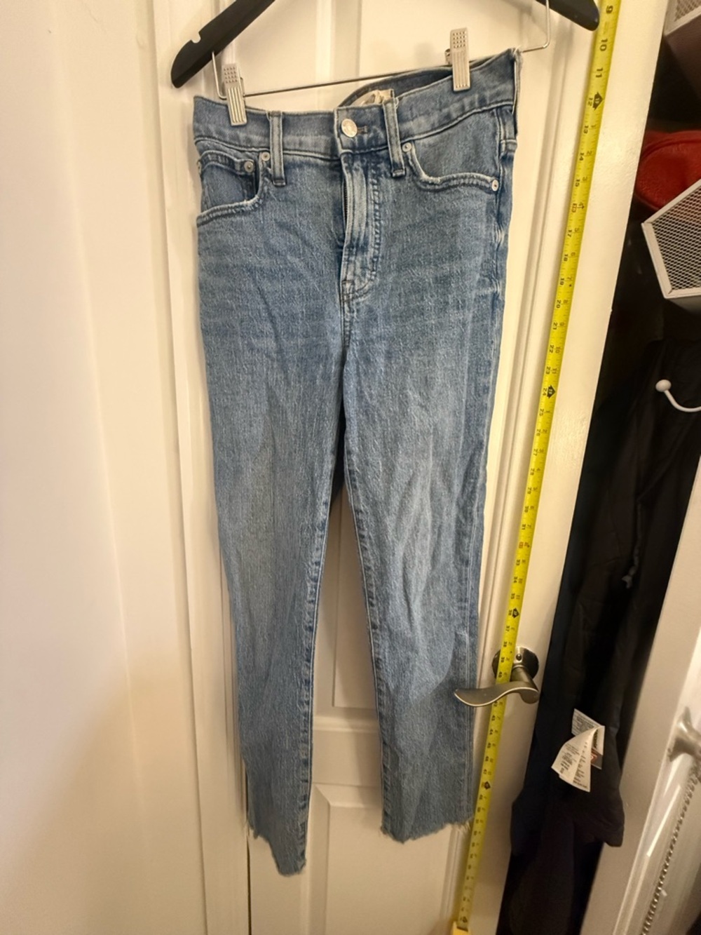 Madewell perfect classic vintage fit Light Blue Cropped High-Rise Straight Jeans